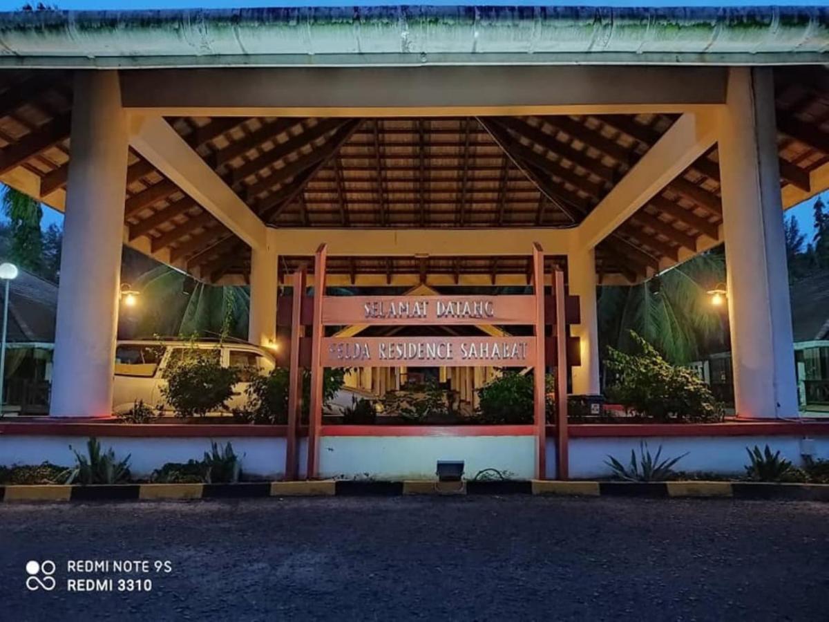 Hotel Felda Residence Sahabat Kampong Ateamu Exterior foto